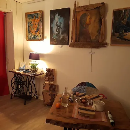 D'hôtes Dougnac Art Fantastique