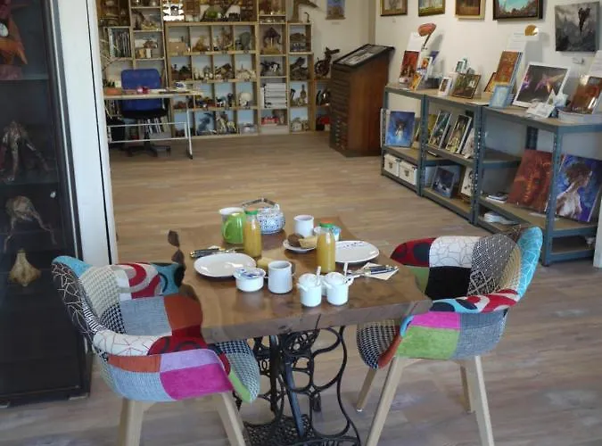 Maison Dougnac 住宿加早餐酒店 3*